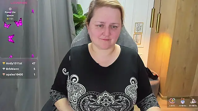 Snapshot of ScarlettSoft chatting on March 2025 12:06:02 PM ScarlettSoft online show from March 2025 12:06:02 PM