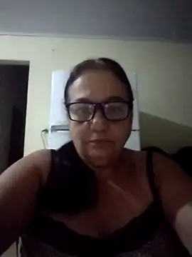 Snapshot of catdool chatting on January 2025 03:15:02 AM catdool online show from January 2025 03:15:02 AM