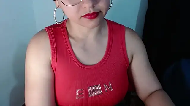 Snapshot of lizbodu chatting on October 2025 10:32:02 PM lizbodu online show from October 2025 10:32:02 PM