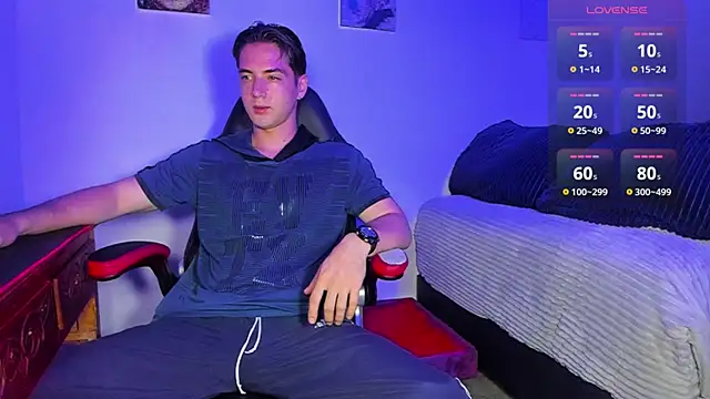 Snapshot of Alex_smith00 chatting on March 2025 01:57:02 AM Alex smith00 online show from March 2025 01:57:02 AM