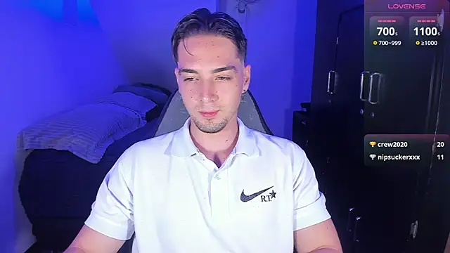 Snapshot of Alex_smith00 chatting on October 2025 11:56:02 PM Alex smith00 online show from October 2025 11:56:02 PM