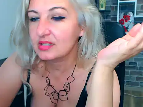 angel devil milf online show from January 2025 03:26:02 PM