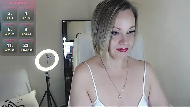 Tilly Eliot online show from February 2025 04:46:02 PM