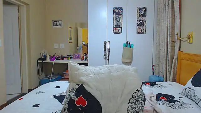 Hotgrannyx online show from March 2025 02:33:02 PM