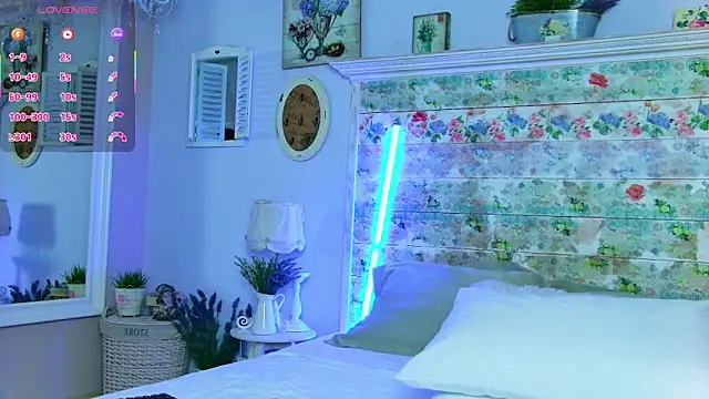 NikkiStarX online show from November 2025 04:01:01 AM