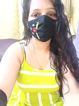 Rising Smiler online show from October 2025 12:45:02 PM