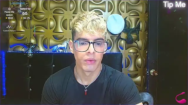 angel sexyevil online show from February 2025 12:17:02 PM