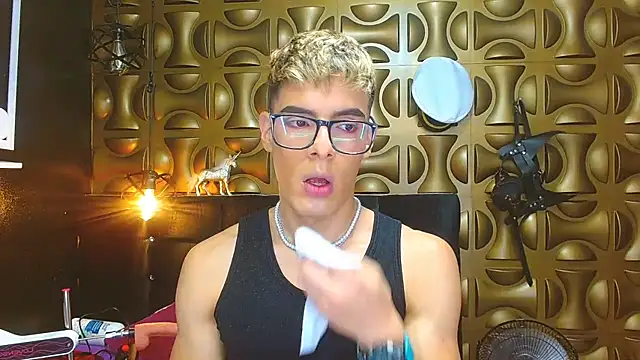 angel sexyevil online show from March 2025 12:31:02 PM