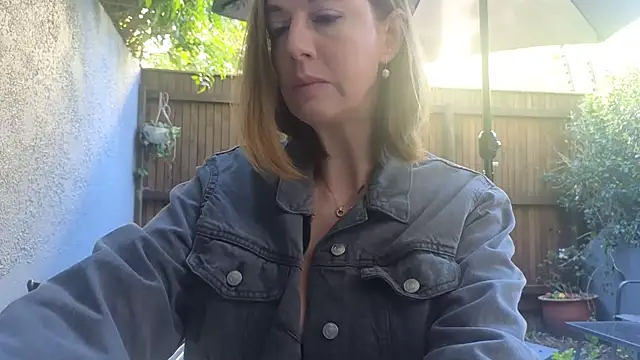 TopsyWilde online show from September 2025 08:07:01 AM