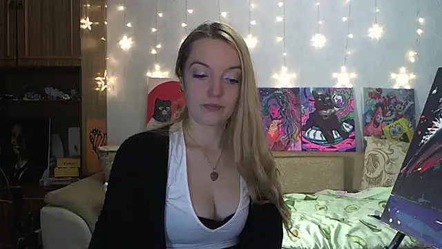 SecretSophia online show from December 2024 05:41:02 PM