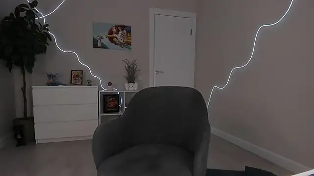 sugar club online show from October 2025 09:24:01 PM