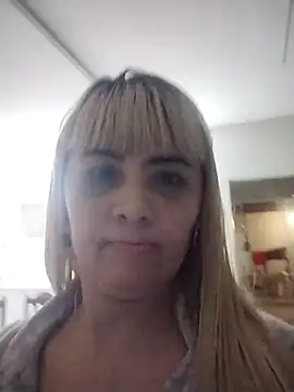 Snapshot of Jannyrosa chatting on February 2025 03:23:02 AM Jannyrosa online show from February 2025 03:23:02 AM