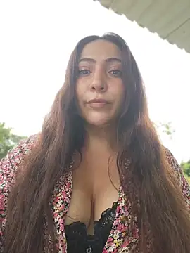 Snapshot of VickyHoult chatting on May 2026 08:38:02 PM VickyHoult online show from May 2026 08:38:02 PM