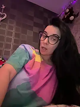 Snapshot of YreneRay chatting on January 2025 11:23:02 AM YreneRay online show from January 2025 11:23:02 AM