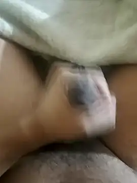 Snapshot of Deluxe_dick chatting on February 2025 04:21:02 PM Deluxe dick online show from February 2025 04:21:02 PM