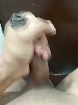 Snapshot of Deluxe_dick chatting on September 2025 12:18:01 PM Deluxe dick online show from September 2025 12:18:01 PM