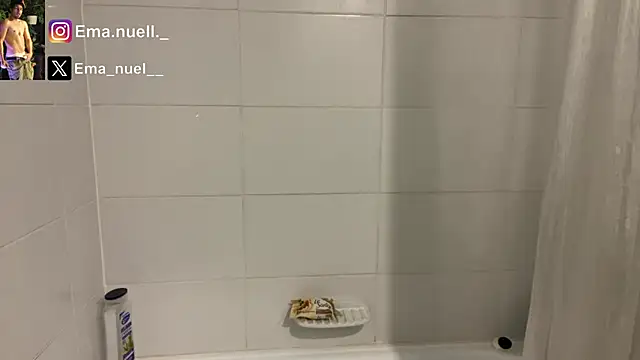 Snapshot of Emanuell__ chatting on May 2026 10:59:02 PM Emanuell online show from May 2026 10:59:02 PM