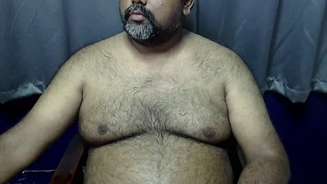 Snapshot of hairysubcub_70 chatting on April 2026 08:17:02 AM hairysubcub 70 online show from April 2026 08:17:02 AM