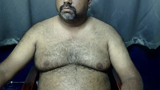 Snapshot of hairysubcub_70 chatting on May 2026 07:35:02 AM hairysubcub 70 online show from May 2026 07:35:02 AM
