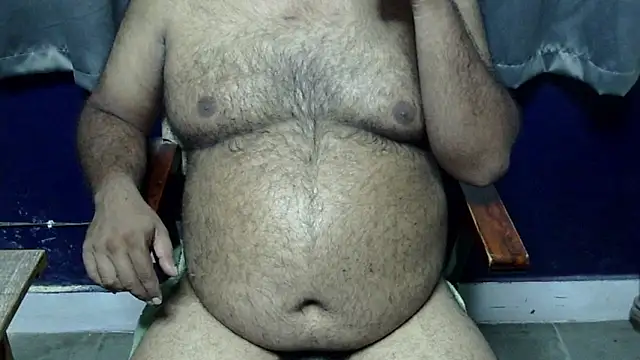 Snapshot of hairysubcub_70 chatting on May 2026 04:23:02 PM hairysubcub 70 online show from May 2026 04:23:02 PM