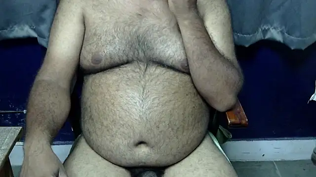 Snapshot of hairysubcub_70 chatting on May 2026 06:43:02 AM hairysubcub 70 online show from May 2026 06:43:02 AM
