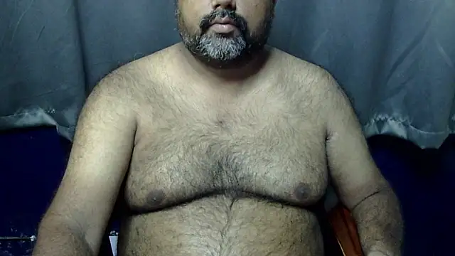 Snapshot of hairysubcub_70 chatting on May 2026 06:11:01 AM hairysubcub 70 online show from May 2026 06:11:01 AM