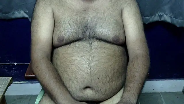 Snapshot of hairysubcub_70 chatting on May 2026 09:06:01 AM hairysubcub 70 online show from May 2026 09:06:01 AM