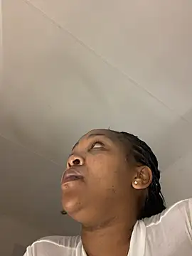 sexyTHANDO online show from February 2026 07:09:01 PM