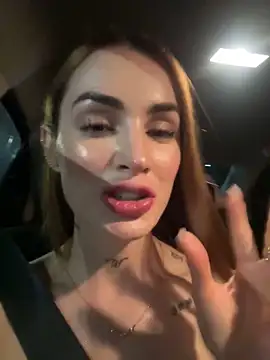 Snapshot of SofiaCarter chatting on March 2025 03:18:02 AM SofiaCarter online show from March 2025 03:18:02 AM