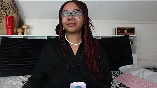 Snapshot of -khayaparker chatting on January 2026 09:25:01 AM -khayaparker online show from January 2026 09:25:01 AM