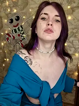 LazyTanukii online show from December 2025 06:31:02 AM