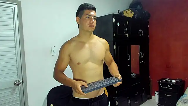 VincentSavage online show from March 2026 07:17:01 PM