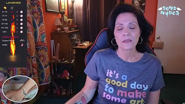 Snapshot of Good-Juju chatting on October 2025 12:05:02 AM Good-Juju online show from October 2025 12:05:02 AM