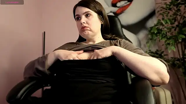 BattyMoll online show from February 2026 09:11:01 PM