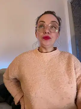 FemDom RubyKnightXXO online show from February 2025 07:41:02 PM