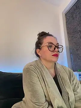 FemDom RubyKnightXXO online show from February 2025 09:25:02 PM