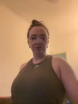 FemDom RubyKnightXXO online show from October 2025 05:09:02 PM