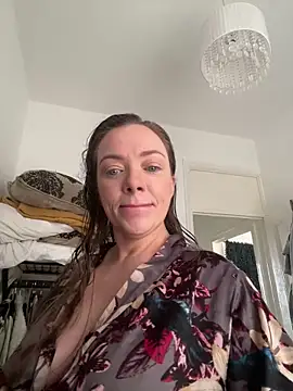 Snapshot of FemDom_RubyKnightXXO chatting on June 2026 09:21:02 AM FemDom RubyKnightXXO online show from June 2026 09:21:02 AM