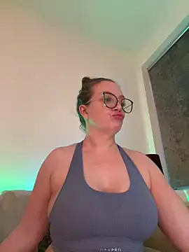 Snapshot of FemDom_RubyKnightXXO chatting on July 2026 09:19:02 PM FemDom RubyKnightXXO online show from July 2026 09:19:02 PM