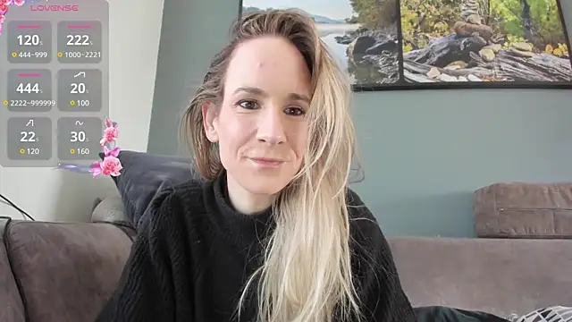 NaomiAndFriends online show from February 2025 10:18:02 AM