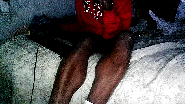 Snapshot of RinsingWood84 chatting on January 2025 08:25:02 AM RinsingWood84 online show from January 2025 08:25:02 AM