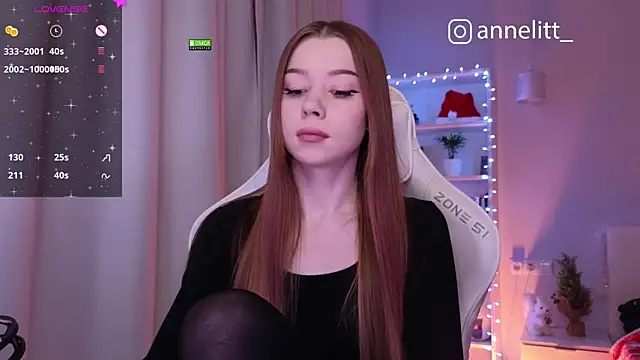 Snapshot of Annelitt chatting on January 2025 05:59:01 PM Annelitt online show from January 2025 05:59:01 PM