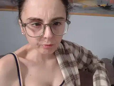 cleophee online show from March 2025 09:43:01 AM