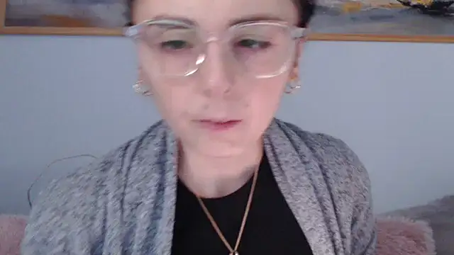 cleophee online show from March 2026 06:18:02 AM