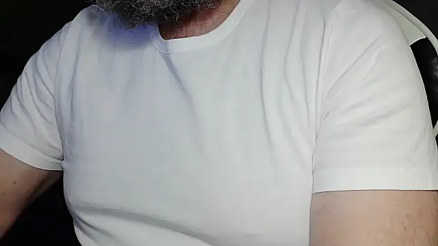 Snapshot of usdirtymikee9 chatting on February 2026 03:23:02 AM usdirtymikee9 online show from February 2026 03:23:02 AM