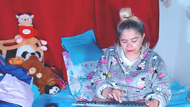 estrellita fugaz16x online show from November 2025 04:00:01 AM