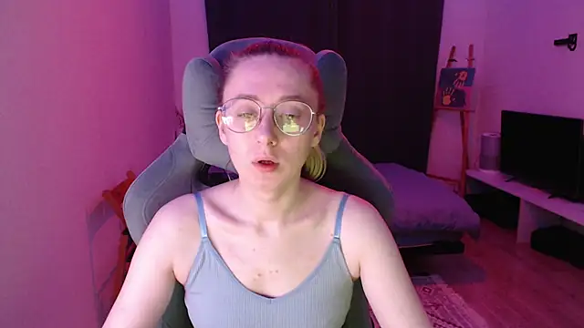 AnabelFrel online show from November 2025 01:11:01 AM