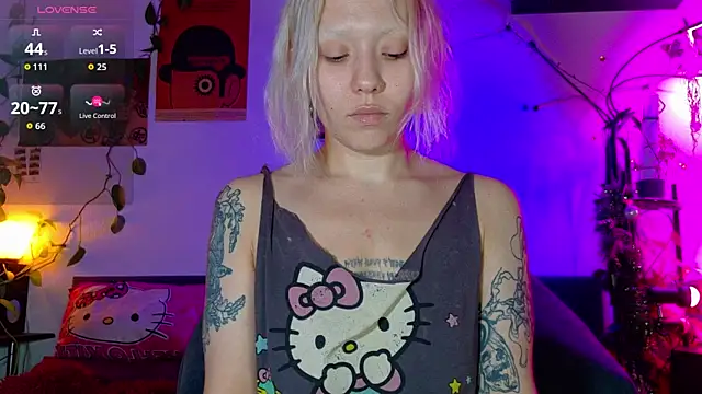 olivecum online show from April 2026 01:22:01 PM