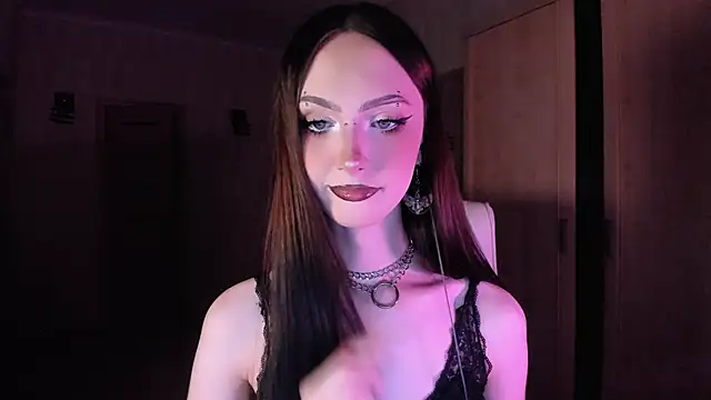 Snapshot of Alice__Aris chatting on October 2025 06:38:02 PM Alice  Aris online show from October 2025 06:38:02 PM