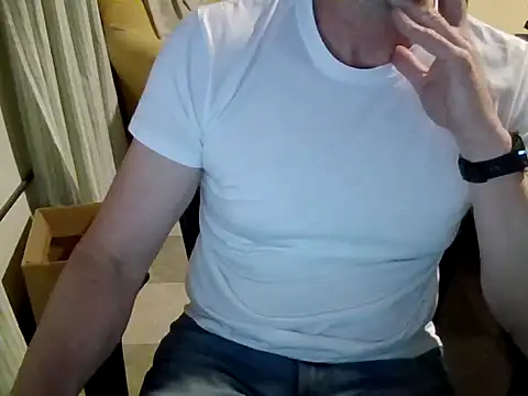 mariohurt101 online show from October 2025 09:54:02 PM